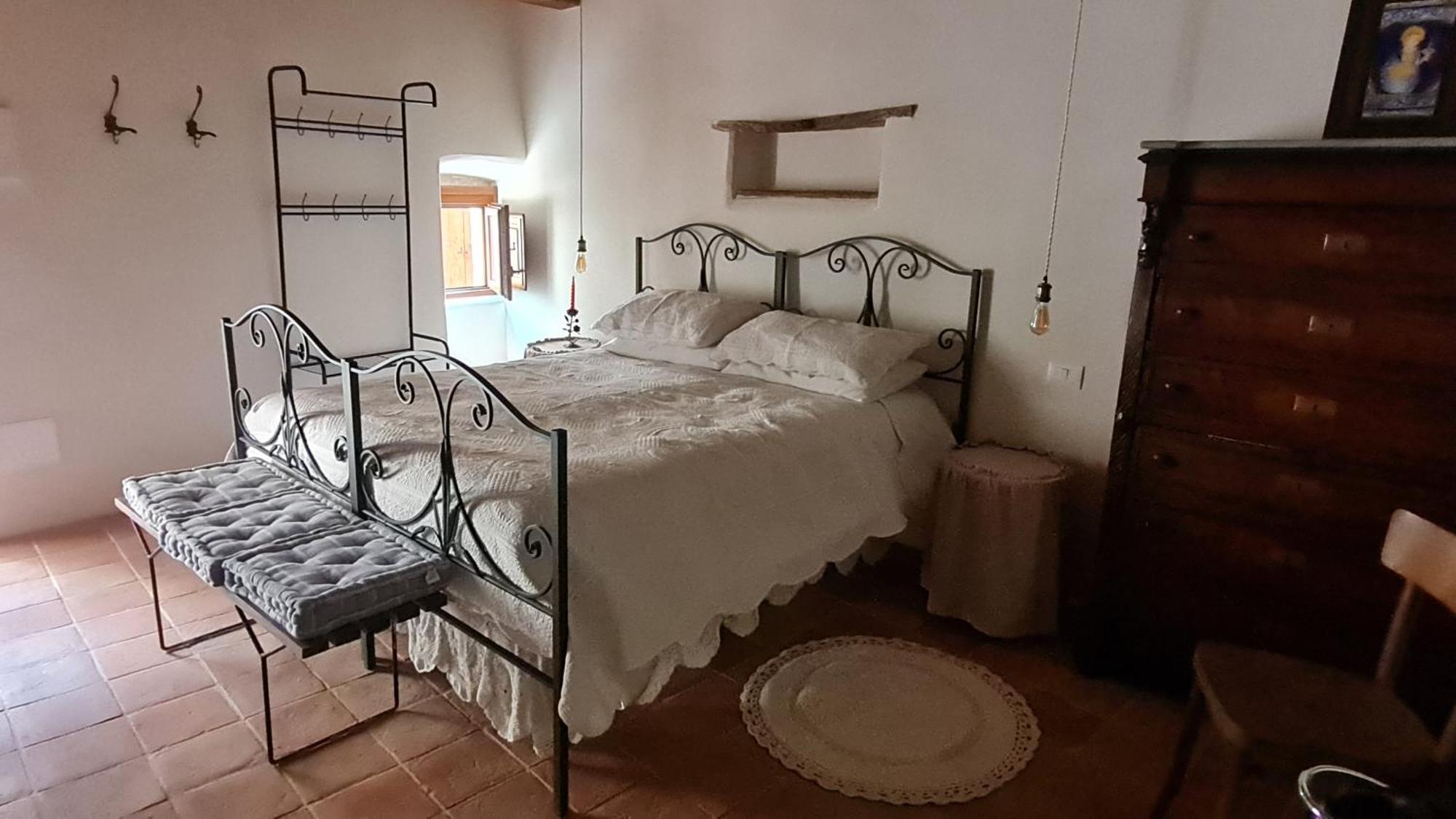 Bed and Breakfast Palazzo Pirro Dimora Storica Acciano Exterior foto